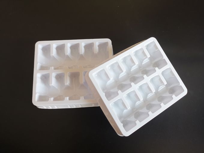 Ιατρικά μπουκάλια 2ml που συσκευάζουν τους διαφανείς δίσκους φουσκαλών PVC στο απόθεμα 2