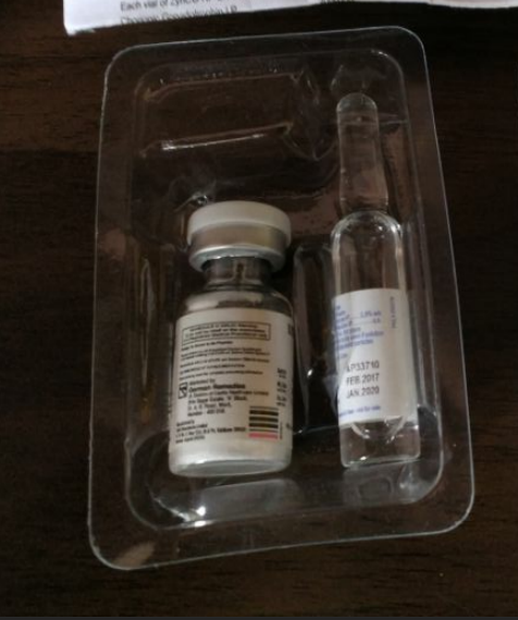 Ιατρικά μπουκάλια 2ml που συσκευάζουν τους διαφανείς δίσκους φουσκαλών PVC στο απόθεμα 7